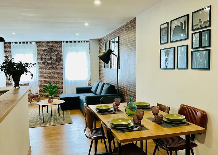 Meandros Lägenhet *